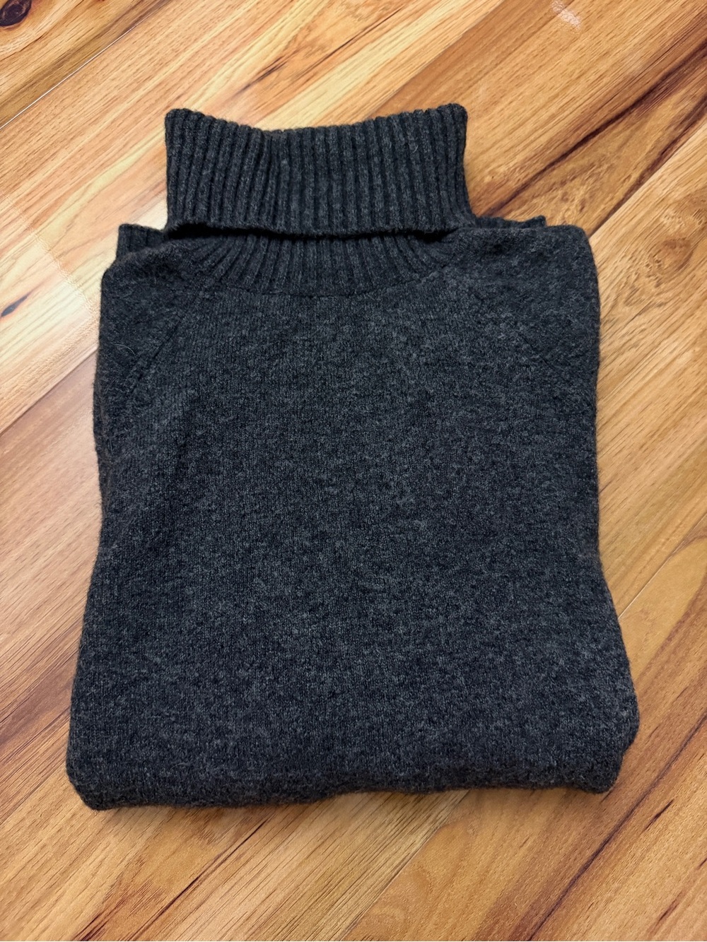 J. Crew Women’s Charcoal Gray Turtleneck Sweater